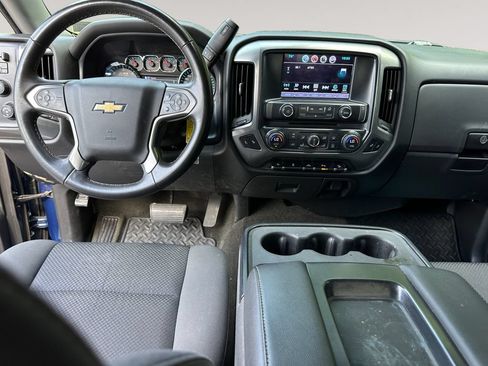 Used 2017 Chevrolet Silverado 1500 LT w/ All Star Edition AWD/4WD image 10