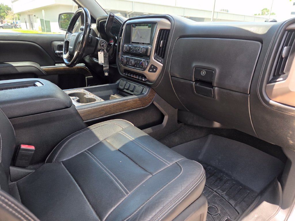 Used 2018 GMC Sierra 1500 Denali w/ Denali Ultimate Package AWD/4WD image 13