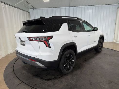 New 2026 Chevrolet Equinox LT w/ Convenience Package II image 9