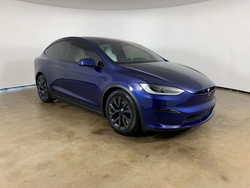 Used 2024 Tesla Model X Base image 6