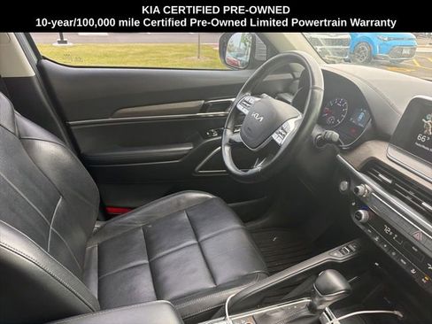 Certified 2022 Kia Telluride EX w/ EX Premium Package AWD/4WD image 15