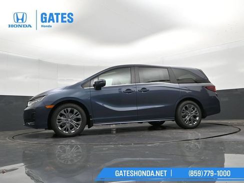 Used 2026 Honda Odyssey Touring image 35