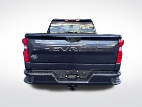 Used 2023 Chevrolet Silverado 1500 Custom w/ LPO, Dark Essentials Package AWD/4WD image 6