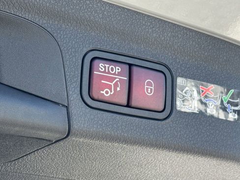 New 2026 Mercedes-Benz GLE 450 GLE 450 image 22