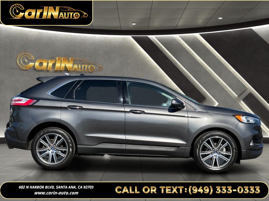 Used 2020 Ford Edge Titanium FWD image 4