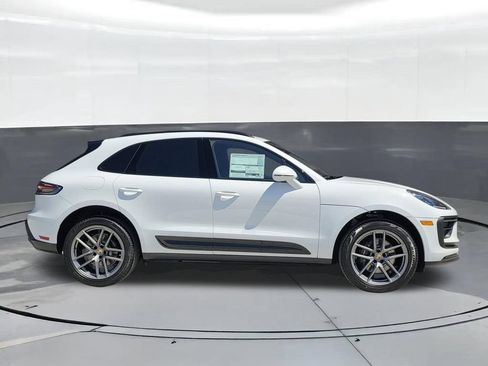 New 2026 Porsche Macan AWD/4WD image 7