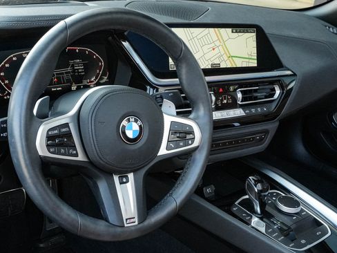 Used 2024 BMW Z4 sDrive30i w/ Premium Package RWD image 10