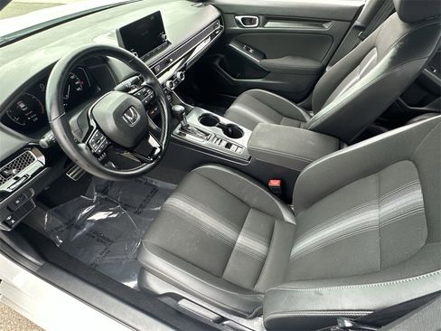 Used 2023 Honda Civic Sport image 22