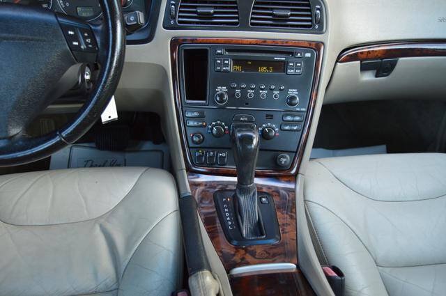 Used 2005 Volvo S60 2.5T FWD image 20