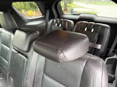 Used 2013 Ford Explorer Limited AWD/4WD image 8