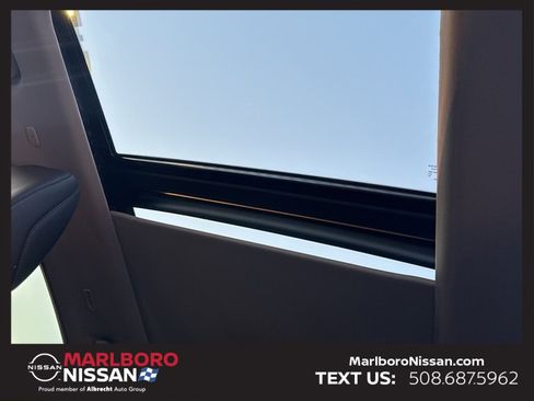 Certified 2025 Nissan Murano SL w/ Cargo Package image 35