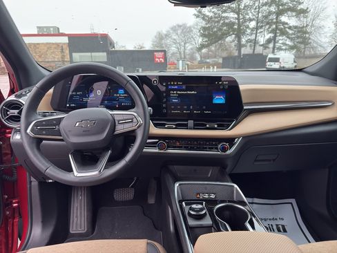 New 2026 Chevrolet Equinox ACTIV w/ Convenience Package III image 18