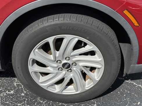 Used 2022 Lincoln Corsair FWD image 10