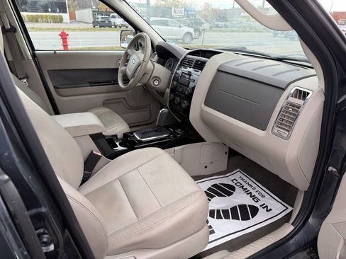 Used 2009 Ford Escape Limited image 19