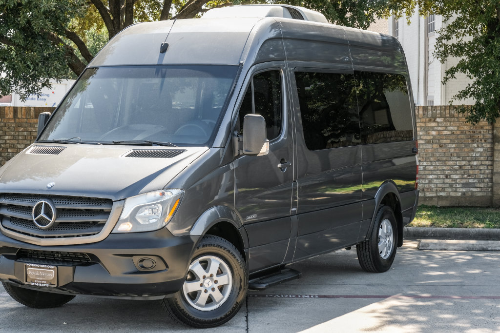 Used 2015 Mercedes-Benz Sprinter 2500 image 13