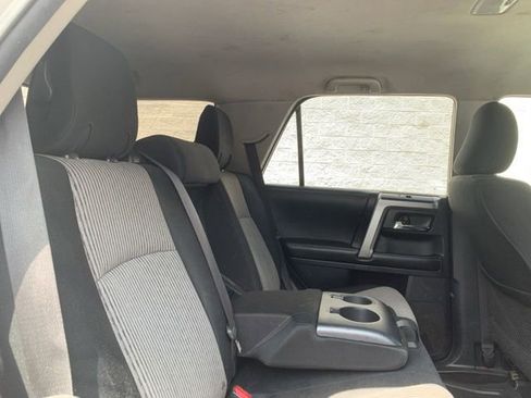 Used 2015 Toyota 4Runner SR5 image 42