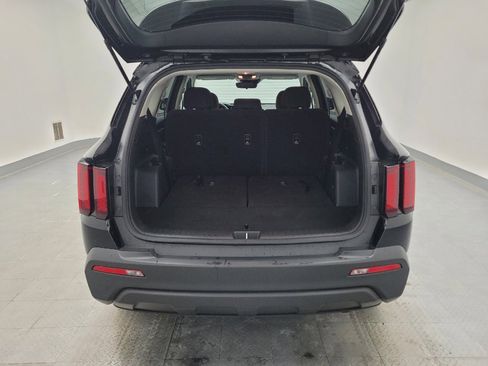 Used 2022 Kia Sorento LX image 29