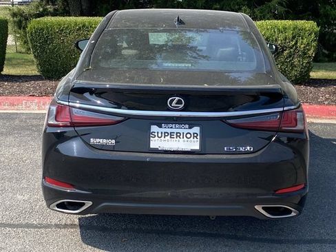 Used 2024 Lexus ES 350 w/ Premium Package FWD image 5
