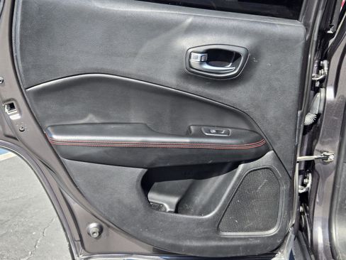 Certified 2019 Jeep Compass Trailhawk w/ Cold Weather Group image 26