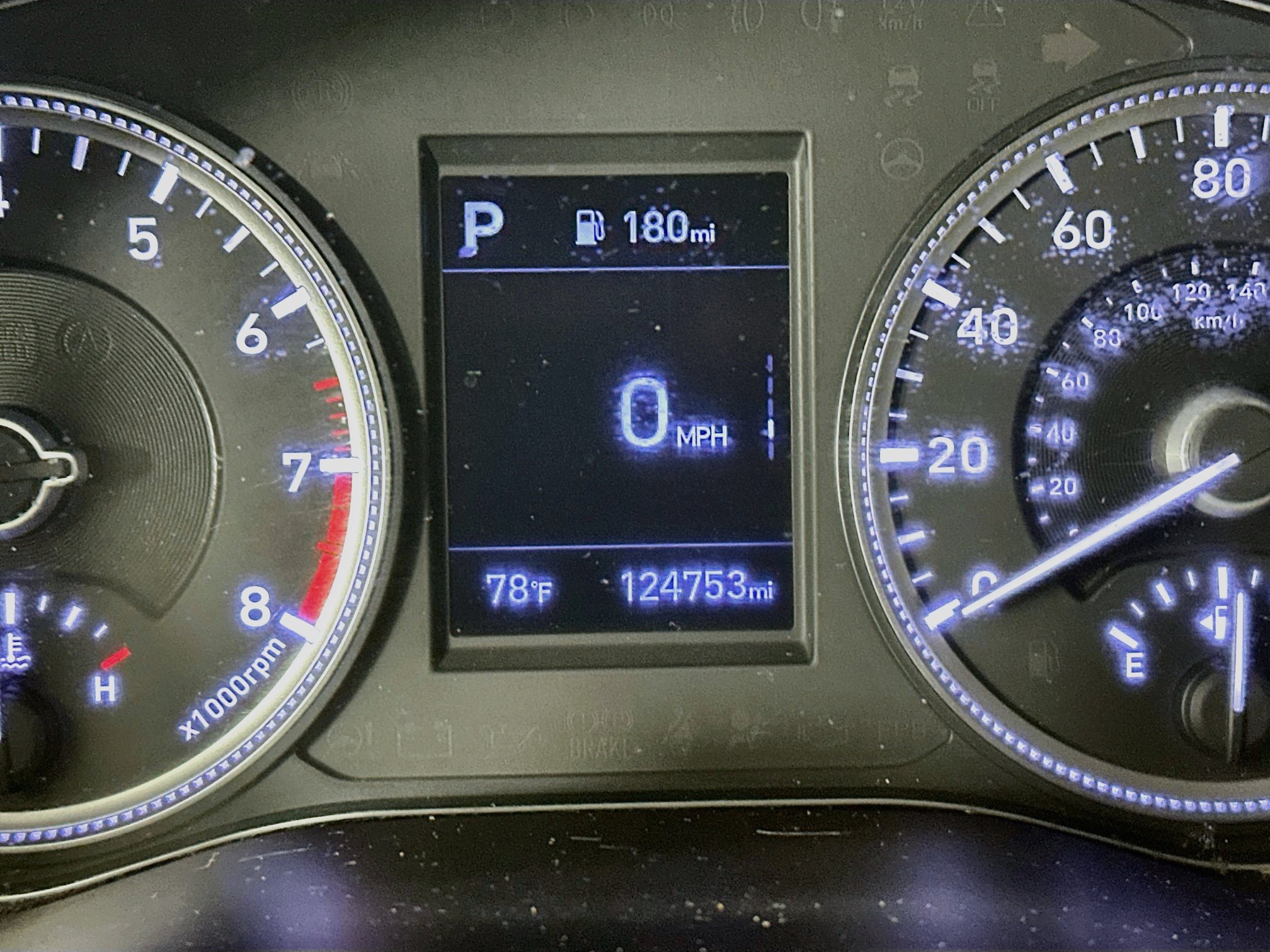 Used 2020 Hyundai Santa Fe SE w/ Cargo Package FWD image 18