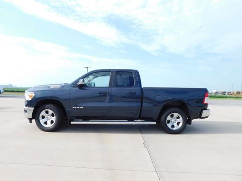 Used 2021 RAM 1500 Big Horn image 2