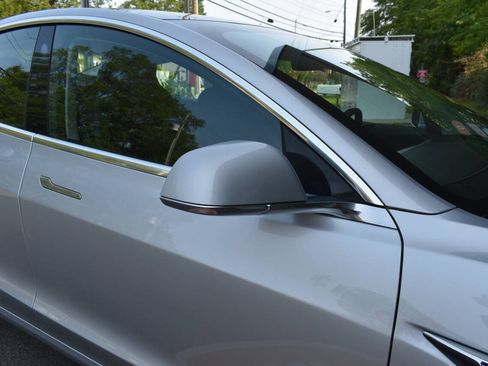 Used 2018 Tesla Model 3 Long Range AWD/4WD image 38