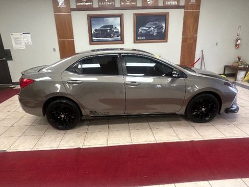 Used 2019 Toyota Corolla SE image 5