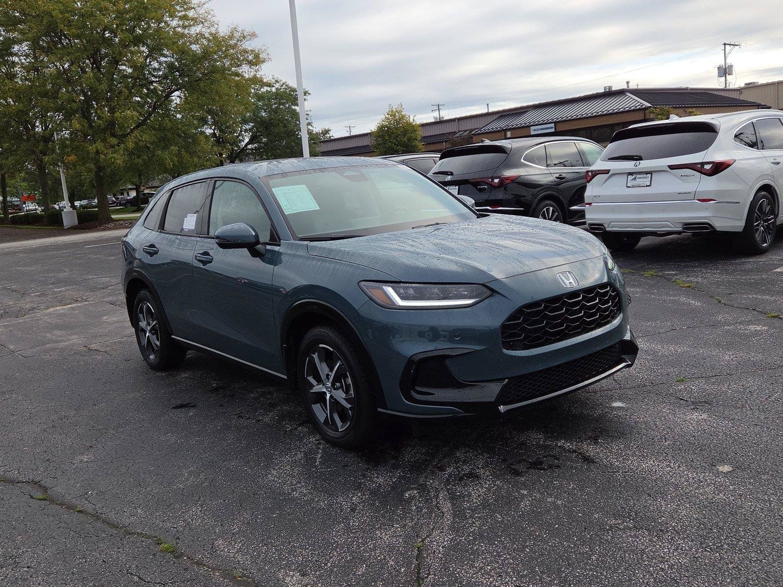 Used 2024 Honda HR-V EX-L image 1