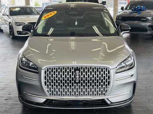 Used 2023 Lincoln Corsair AWD w/ Equipment Group 101A image 18