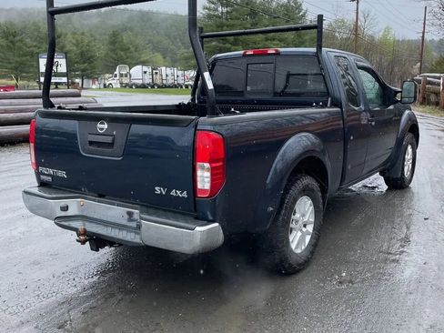 Used 2018 Nissan Frontier SV AWD/4WD image 7