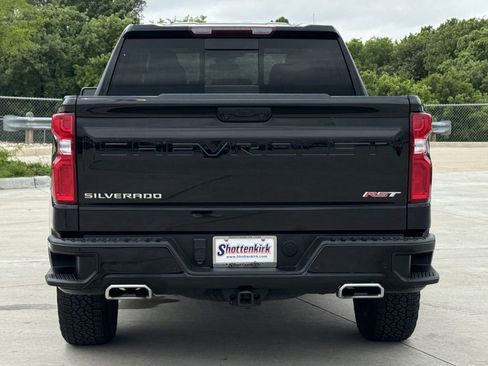 Used 2024 Chevrolet Silverado 1500 RST AWD/4WD image 5