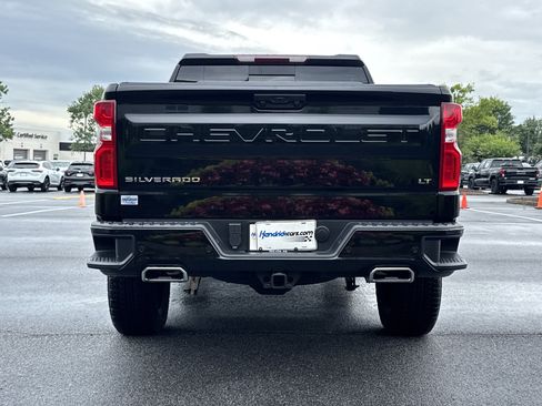 Used 2025 Chevrolet Silverado 1500 LT Trail Boss w/ Convenience Package II AWD/4WD image 9