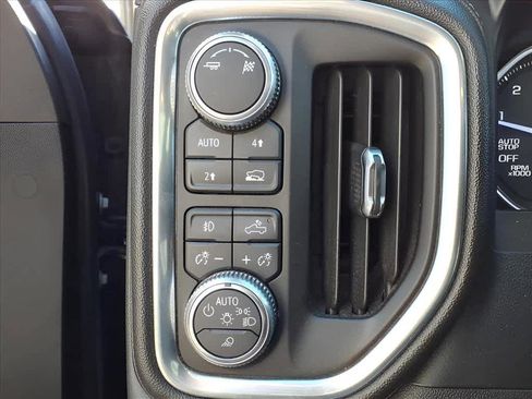 Used 2019 GMC Sierra 1500 SLT image 12