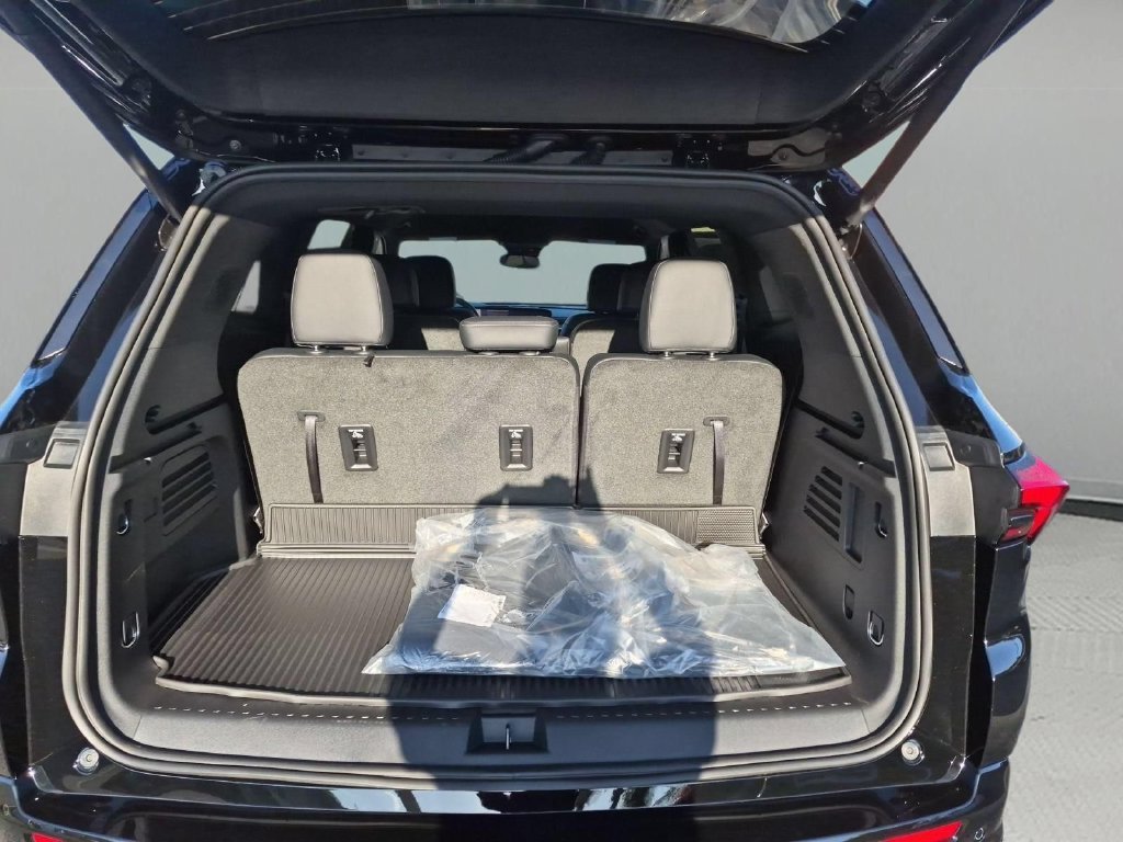 New 2027 Buick Enclave Sport Touring FWD image 25