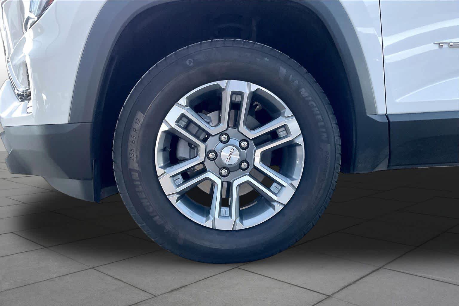 Used 2026 GMC Terrain Elevation FWD image 11