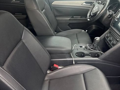 Used 2019 Volkswagen Atlas SE FWD image 4