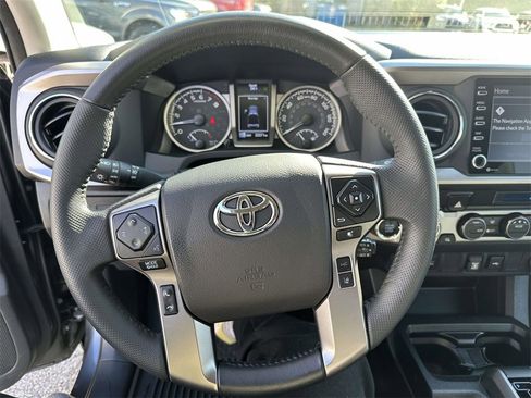 Used 2023 Toyota Tacoma SR5 w/ Technology Package image 31