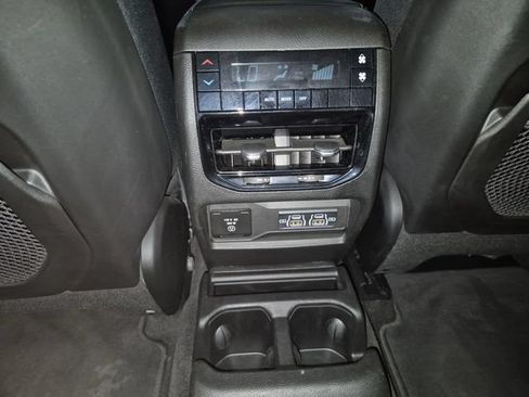 Used 2021 Jeep Grand Cherokee L Laredo AWD/4WD image 22