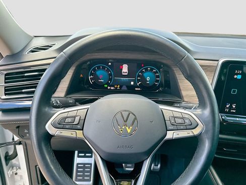 Used 2024 Volkswagen Atlas SEL Premium R-Line AWD/4WD image 14