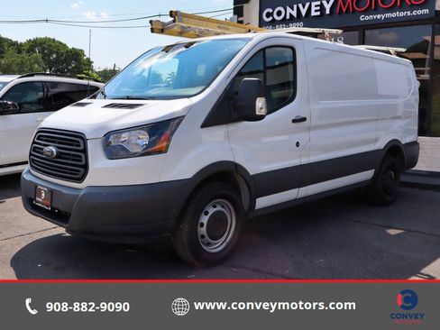 Used 2018 Ford Transit 250 130 Low Roof RWD image 1