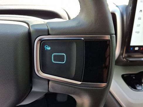 Used 2025 Ford Expedition Max Active AWD/4WD image 22