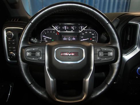 Used 2021 GMC Sierra 1500 Elevation AWD/4WD image 11