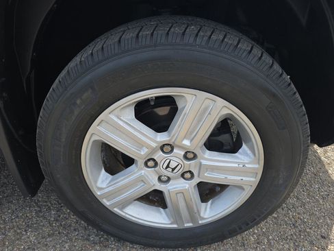 Used 2011 Honda Ridgeline RTL image 16