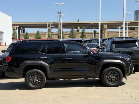 Used 2025 Toyota 4Runner SR5 RWD image 3