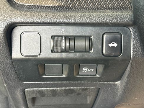 Used 2017 Subaru WRX AWD/4WD image 18