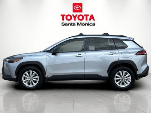 New 2026 Toyota Corolla Cross LE image 8