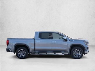 Used 2023 GMC Sierra 1500 SLT w/ SLT Premium Package AWD/4WD video 4