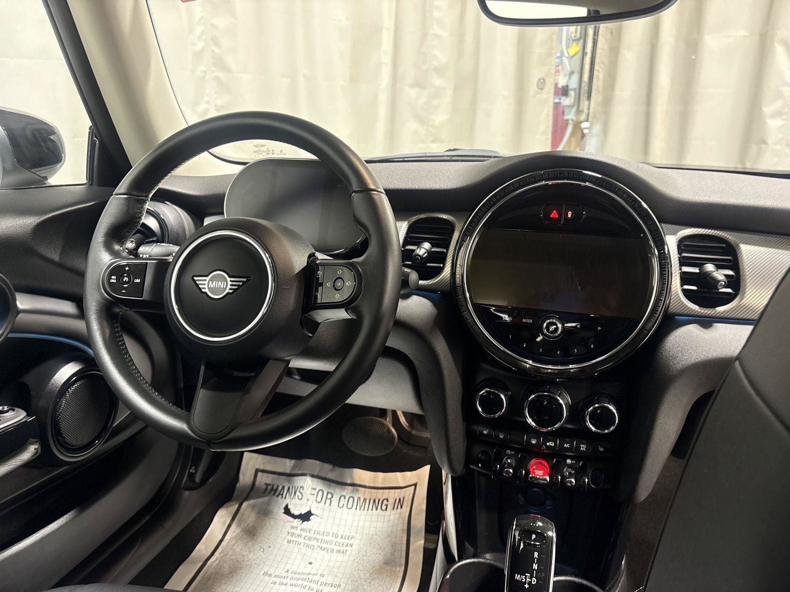 Used 2024 MINI Cooper 2-Door Hardtop FWD image 3