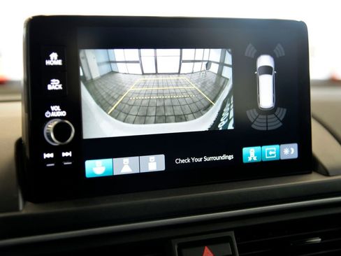 Used 2023 Honda Pilot EX-L image 39