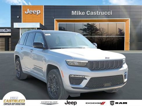 New 2025 Jeep Grand Cherokee Summit w/ Obsidian Package image 1